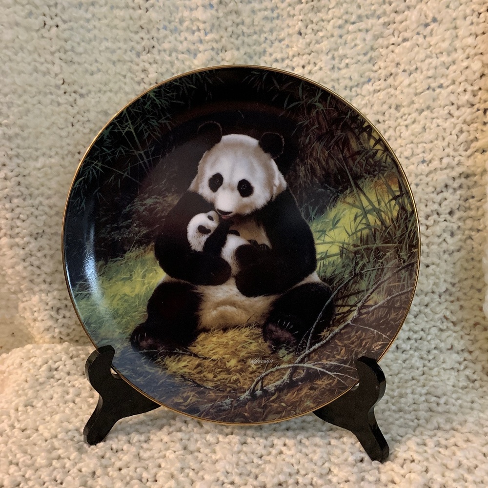 The Panda collectors plate. 1988.